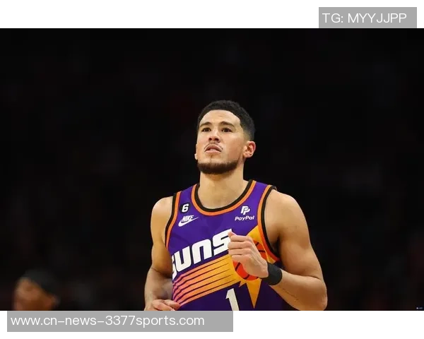 布克谈雷霆防守风格:侵略性强却不在投篮时犯规 布克谈雷霆防守风格:侵略性强却不在投篮时犯规